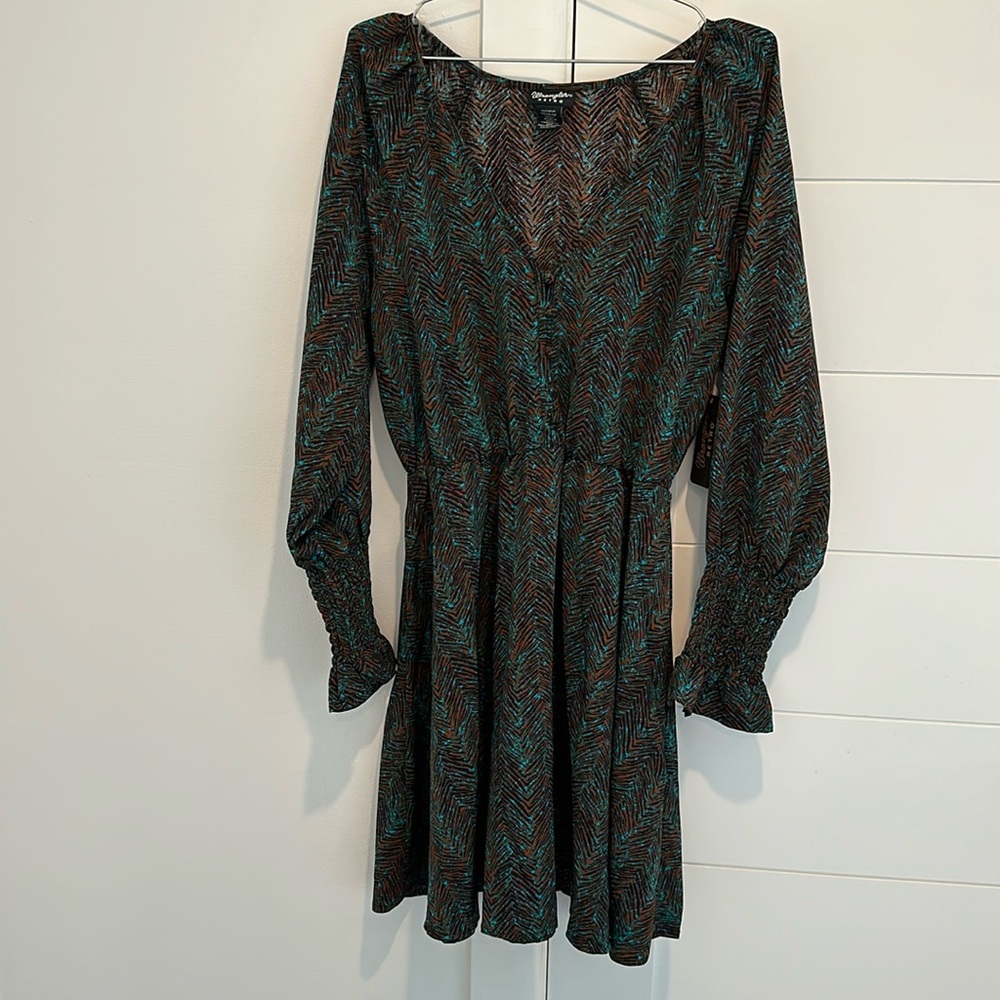 New Wrangler long-sleeve button front lightweight dress